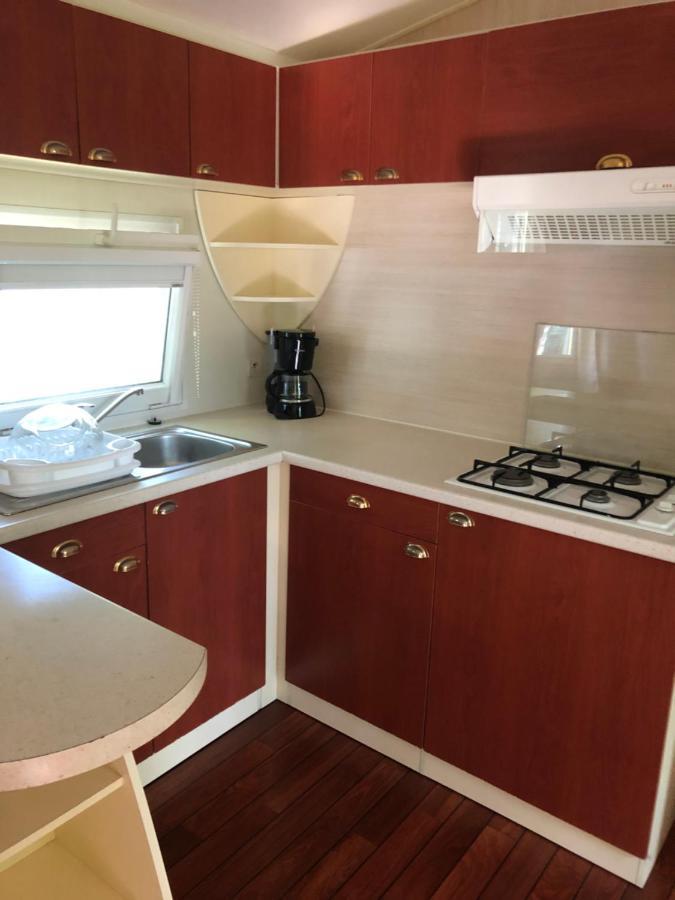 Camping De Baignes Hotel Esterno foto